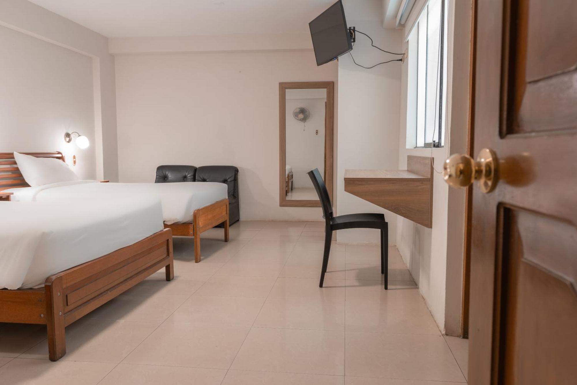 Hotel Alexander Trujillo Rom bilde