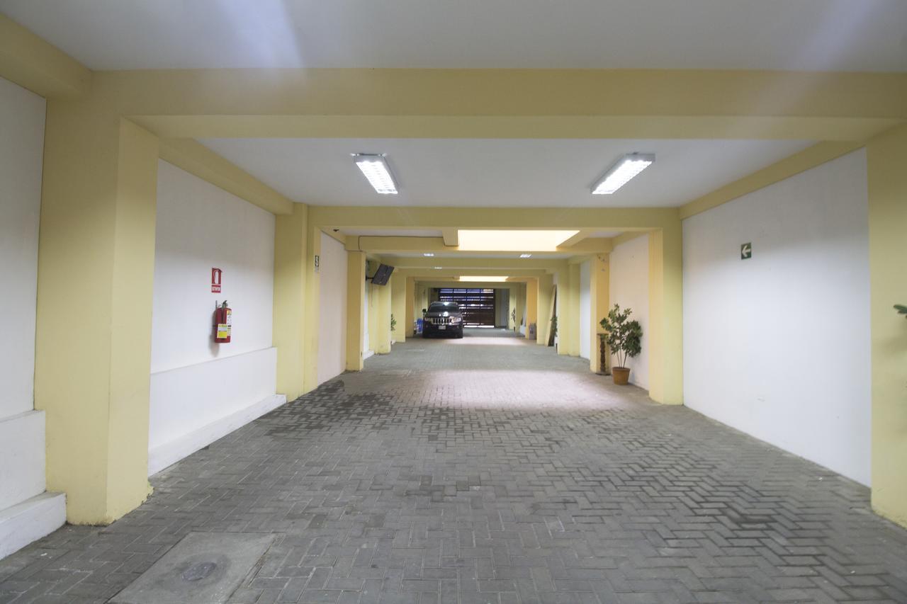 Hotel Alexander Trujillo Eksteriør bilde